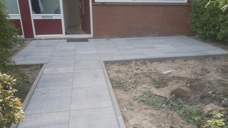 Stratenmaker Almere Lelystad, Diensten en Vakmensen, Tuinmannen en Stratenmakers, Bestrating, Hekwerk of Schuttingen, Tuin- of Vijveraanleg