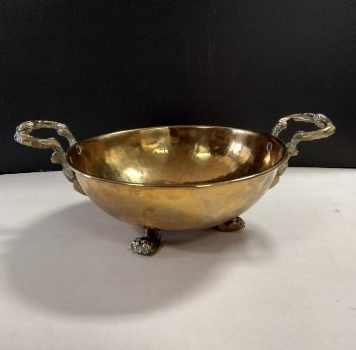 Antieke koperen schaal, griffioen handvatten, leeuwenpoten, Antiek en Kunst, Antiek | Koper en Brons, Koper, Ophalen of Verzenden