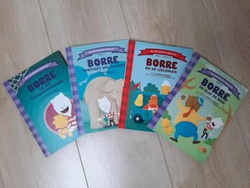 4 Borre boekjes, titels zie foto beschikbaar voor biedingen