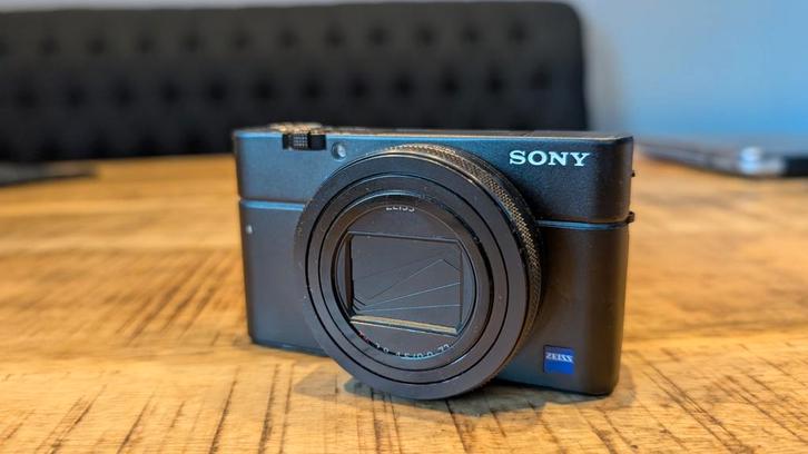 Sony DSC RX100 VII met accessoires, Audio, Tv en Foto, Fotocamera's Digitaal, Zo goed als nieuw, Sony, 8 keer of meer, Ophalen of Verzenden