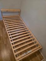 IKEA bedframe with slatted base, Huis en Inrichting, Slaapkamer | Bedden, Ophalen, 90 cm, Eenpersoons, Beige