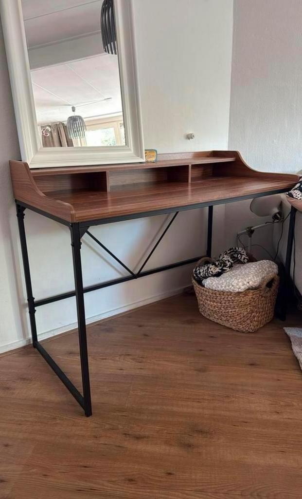 Bureau karwei, Huis en Inrichting, Bureaus, Ophalen