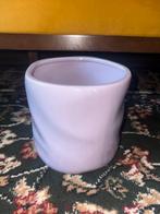Leuke Bloempot - 15cm Hoog, 13cm Diameter, Tuin en Terras, Bloempotten, Rond, Binnen, Ophalen of Verzenden, Zo goed als nieuw