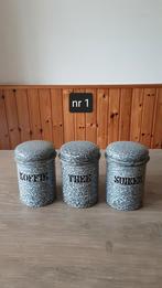 EMAILLE GRIJSGEWOLKTE BUSSENSET., Ophalen of Verzenden