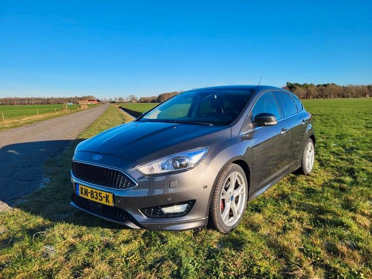 Ford Focus 1.5 Ecoboost vol opties!, Auto's, Ford, Particulier, Focus, ABS, Achteruitrijcamera, Adaptive Cruise Control, Airbags