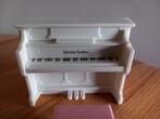 Sylvanian families witte piano/roze bankje, Verzamelen, Ophalen of Verzenden, Zo goed als nieuw, Poppenhuis