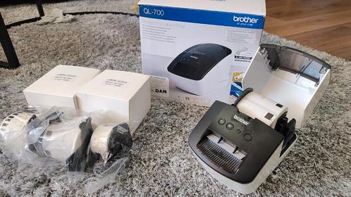 Brother QL-700, Labelprinter met 6 Extra rollen, Computers en Software, Labelprinters, Zo goed als nieuw, Ophalen of Verzenden
