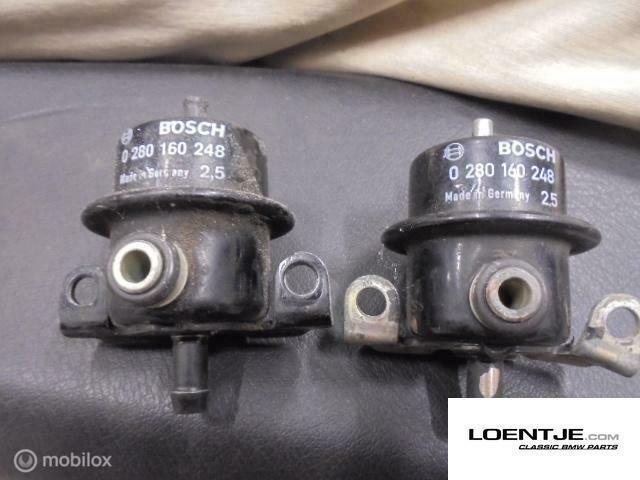 Brandstof drukregelaar BMW 2,5 bar e30 e28 e23 e34 e24, Auto-onderdelen, Brandstofsystemen, BMW, Gebruikt, Ophalen of Verzenden