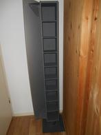 prachtig cd rek met deur nieuwstaat 1.45 hoog  voor 135 CD,s, Huis en Inrichting, Woonaccessoires | Cd- en Dvd-rekken, Ophalen