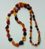 Vintage geknoopte barnsteen ketting: verschillende kleuren, Ophalen of Verzenden, Overige materialen, Ketting, Met edelsteen
