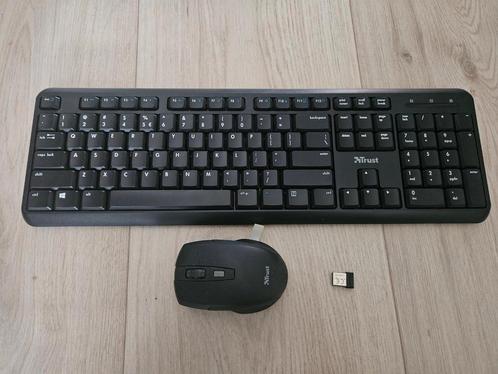 Trust draadloos toetsenbord + muis, Computers en Software, Toetsenborden, Nieuw, Qwerty, Draadloos, Toetsenbord en muis-set, Ophalen of Verzenden
