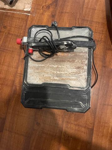 Pattfield Tegelsnijder PE-650 FS beschikbaar voor biedingen