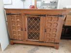 Eiken kast met glas in lood en LP indeling, Huis en Inrichting, Kasten | Buffetkasten, Ophalen