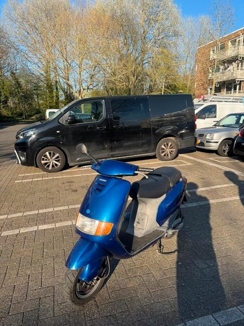 Sfera 125cc 4T a1, Fietsen en Brommers, Scooters | Piaggio, Overige modellen, Ophalen
