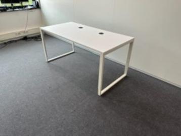 Bureau met knop en kabelgoot 160x80xH62-84 cm, 18 stuks - afbeelding 3