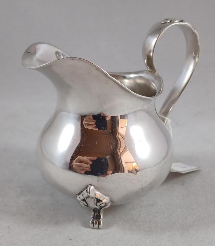 Zilveren roomkannetje antiek 835  zilver, Antiek en Kunst, Antiek | Goud en Zilver, Zilver, Ophalen of Verzenden