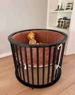 Ronde box zwart hout, Kinderen en Baby's, Boxen, Ophalen, Zo goed als nieuw, Rond, Wieltjes