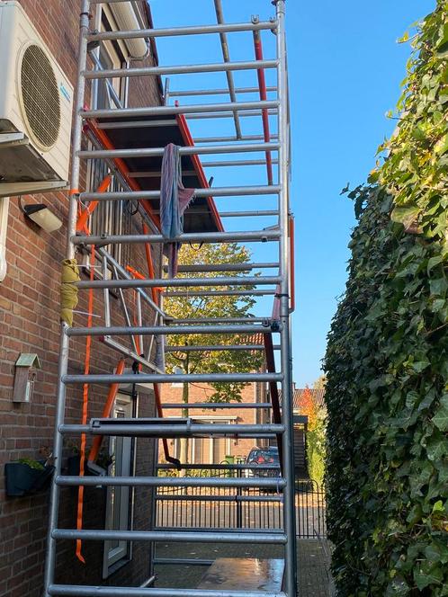 Steiger te huur, Doe-het-zelf en Verbouw, Steigers, Zo goed als nieuw, Gevelsteiger, 5 meter of hoger, Ophalen of Verzenden