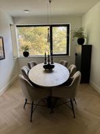 Mooie 6-persoons eethoek met grote ovale tafel (2 jr. oud), Ophalen, Zo goed als nieuw, Modern, landelijk