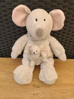 Muis met klein beertje in draagzak, Ophalen of Verzenden, Zo goed als nieuw, Overige typen