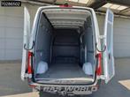 Mercedes Sprinter 319 CDI Automaat L2H2 190PK Trekhaak Airco, Auto's, Automaat, Stof, Gebruikt, Euro 6
