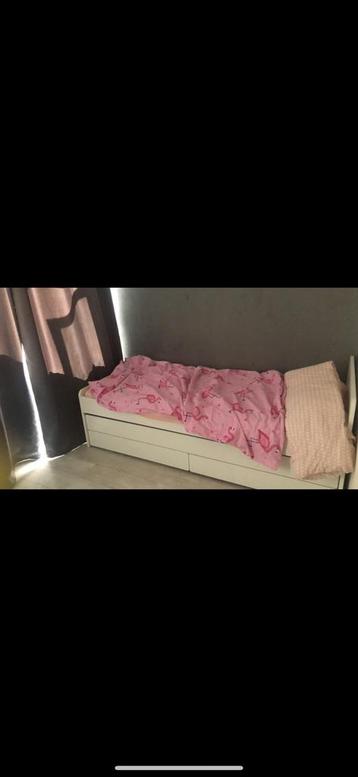 IKEA SLÄKT bed met onderschuifbed en opberglades beschikbaar voor biedingen