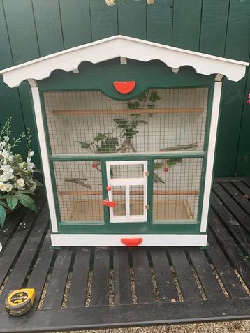 Handgemaakte Nieuwe Vogelkooi beschikbaar voor biedingen