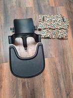 Zwarte Stokke Babyset, Playtray en gekleurde Kussenset, Ophalen, Zo goed als nieuw, Meegroeistoel, Stoelverkleiner