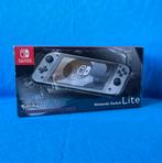 Nintendo switch lite pokemon edition collectors item, Spelcomputers en Games, Ophalen of Verzenden, Nieuw
