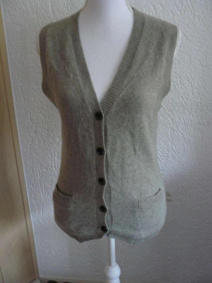 Josephine & Co gebreid gilet, gebreid vest maat XL., Kleding | Dames, Truien en Vesten, Zo goed als nieuw, Maat 46/48 (XL) of groter
