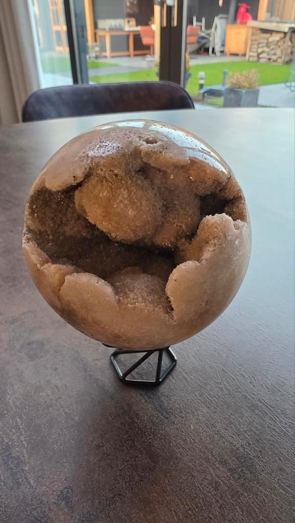 Roze Amethist Bol op Standaard, Sieraden, Tassen en Uiterlijk, Edelstenen, Zo goed als nieuw, Ophalen of Verzenden