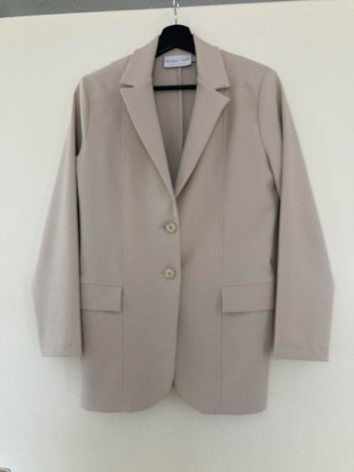 Blazer ( Helena Hart - nieuw ), Kleding | Dames, Jasjes, Kostuums en Pakken, Nieuw, Jasje, Maat 36 (S), Beige, Ophalen of Verzenden