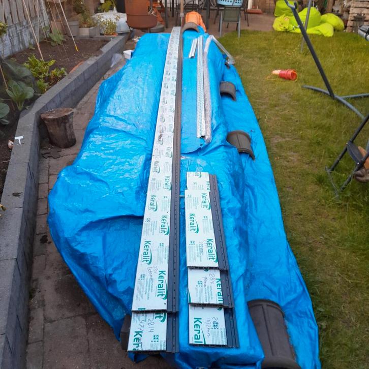 Keralit Staalblauw, Doe-het-zelf en Verbouw, Isolatie en Afdichting, Zo goed als nieuw, Overige materialen, Minder dan 4 cm, 15 m² of meer