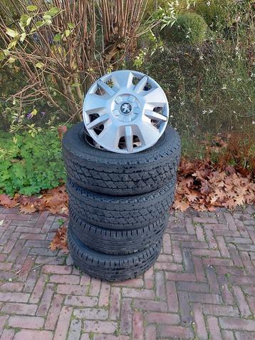 Peugeot Boxer Banden & Velgen Set - 15 inch beschikbaar voor biedingen