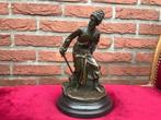 bronzen beeld, figuur met sabel en bontmuts, Antiek en Kunst, Ophalen of Verzenden