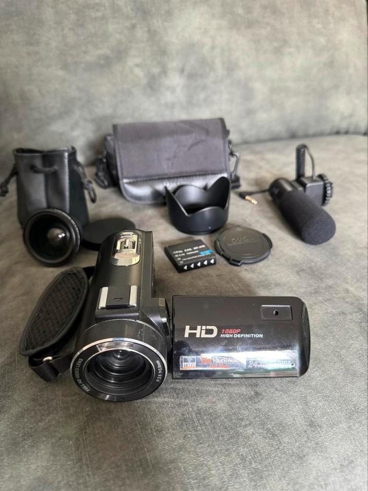 DVC HD camcorder + microfoon, groothoeklens, tas & meer!, Audio, Tv en Foto, Videocamera's Digitaal, Zo goed als nieuw, Geheugenkaart