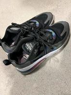 Nike Air Max 270 React - Maat 44, Kleding | Heren, Ophalen of Verzenden, Gedragen, Zwart, Sneakers of Gympen