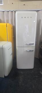 Smeg Koelvriescombinatie crème, Witgoed en Apparatuur, Koelkasten en IJskasten, Ophalen, 200 liter of meer, Met aparte vriezer