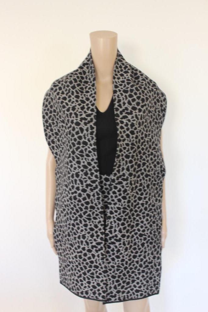 Moq set van wollen rok en sjaal maat 38, Kleding | Dames, Rokken, Zo goed als nieuw, Maat 38/40 (M), Zwart, Onder de knie, Ophalen of Verzenden