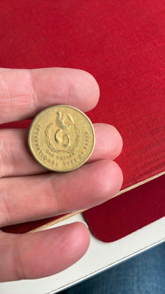 Australië 1 dollar 1986 jaar van vrede, Postzegels en Munten, Munten | Oceanië, Ophalen of Verzenden