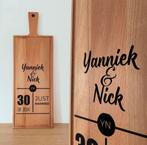 Gegraveerde Borrelplank Huwelijk - Gepersonaliseerd Beukenho, Ophalen of Verzenden, Nieuw