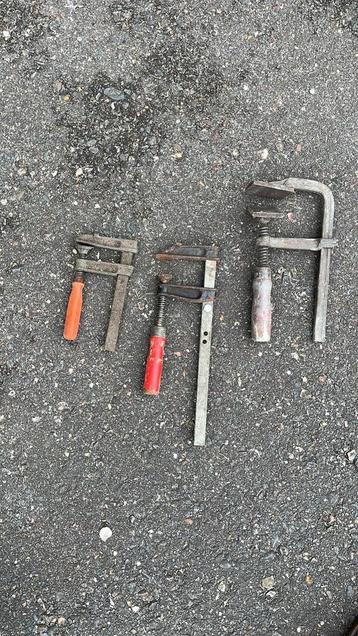 Set van 3 gebruikte lijmklemmen beschikbaar voor biedingen
