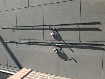 2x Shimano Catana 12" Karperhengels 2 lbs. beschikbaar voor biedingen