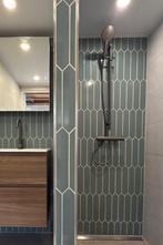 jade-groene wandtegels, Doe-het-zelf en Verbouw, Sanitair, Ophalen, Nieuw, Steen, Toilet