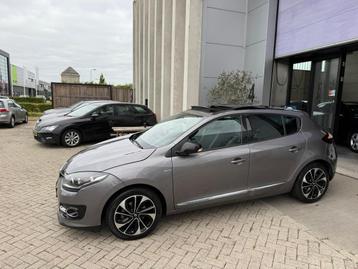 Renault Mégane 1.2 TCe Bose PANO! 17INCH! LED! NAVI! INRUIL beschikbaar voor biedingen