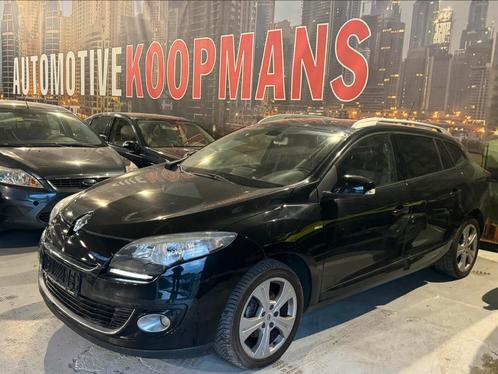 Renault Megane 1.5 DCI BOSE 16-11-2012! CAMERA NAVI NEW CAR, Auto's, Renault, Bedrijf, Mégane, 360° camera, 4x4, Aangepast voor mindervaliden
