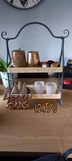 Gouden decoratie op etagère, Huis en Inrichting, Woonaccessoires | Etagères, Ophalen, Gebruikt