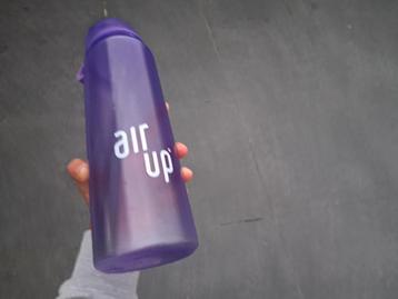 Twee air ups een paarse en een roze. beschikbaar voor biedingen