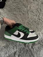 Nike SB dunk low pro 36 green, Kleding | Dames, Ophalen of Verzenden, Zo goed als nieuw, Groen, Sneakers of Gympen