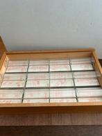 Houten kist met echte schoolstempels, Antiek en Kunst, Verzenden